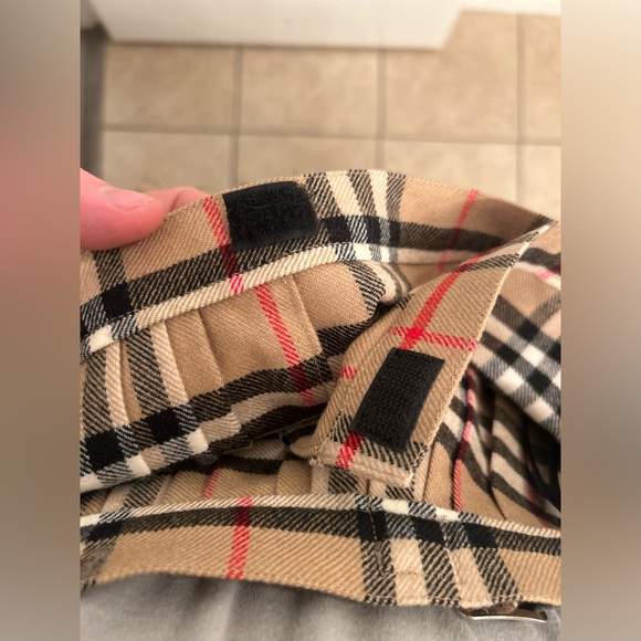 SOLD Beautiful Vintage Pleated Wool Burberrys Novacheck Buckled Skirt - Picture 10 of 13